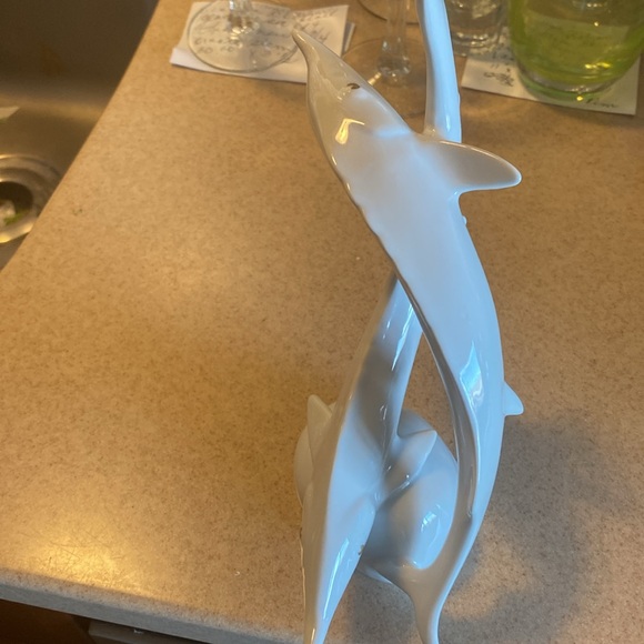 Hollohazi made in Hungary. Porcelain hand painted Sturgeon    Like new - Picture 4 of 5